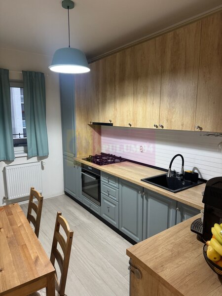 De vanzare apartament cu 2 camere si loc de parcare, 120000€